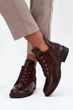 Lakierowane Botki Damskie Z Ozdobnym Tłoczeniem Ocieplane Vinceza 16477 Brązowe