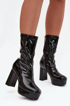 Lakierowane Botki Damskie Na Platformie I Słupkowym Obcasie Czarne Calvessa