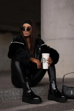 Lakierowane Botki Damskie Na Platformie I Koturnie Ocieplane Czarne Wloedia