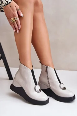 Lakierowane Botki Na Koturnie Ocieplane D&A MR880-136 Jasnoszare