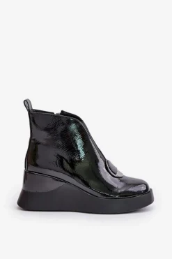 Lakierowane Botki Na Koturnie Ocieplane D&A MR880-136 Czarne