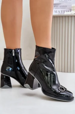 Lakierowane Botki Na Słupku Ocieplane Z Ozdobą D&A MR880-021 Czarne