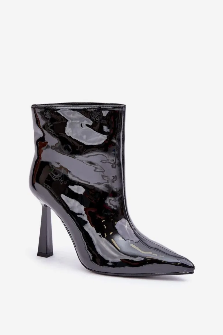 Lakierowane Botki Na Szpice Wsuwane Czarne Seliri