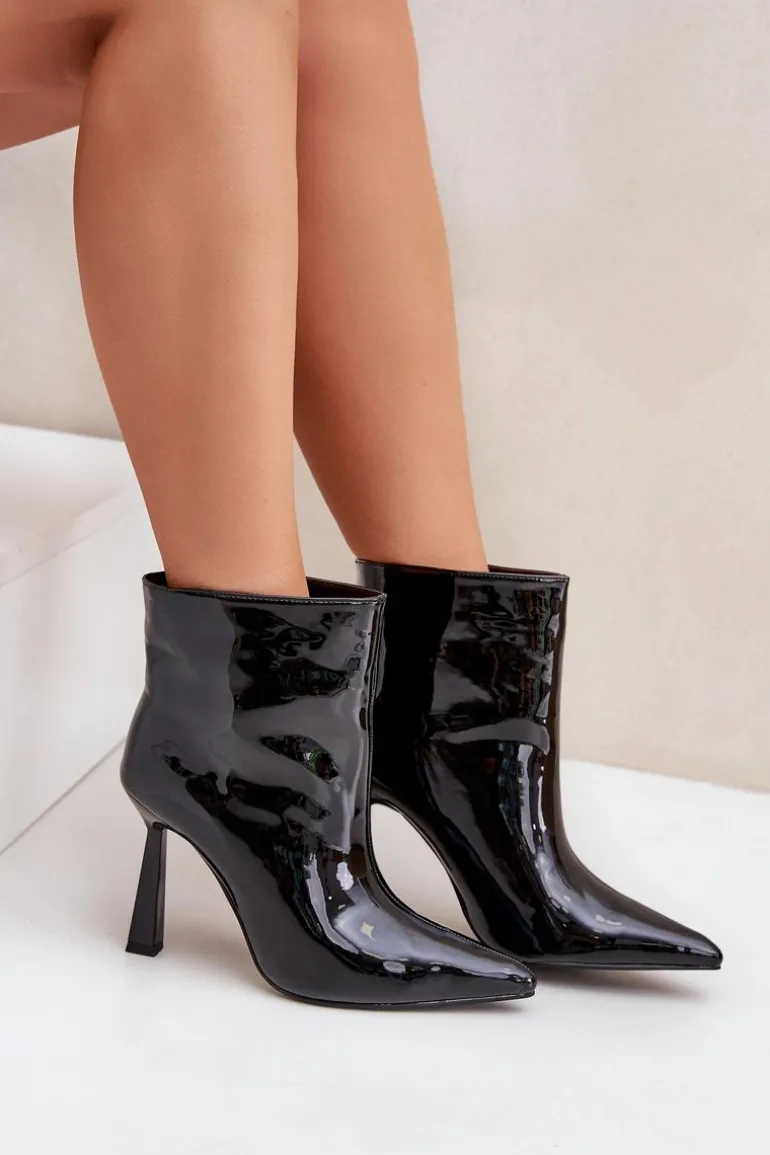 Lakierowane Botki Na Szpice Wsuwane Czarne Seliri