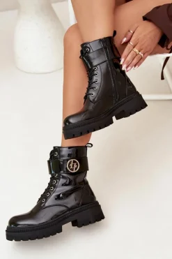 Lakierowane Botki Workery Damskie Ze Złotym Detalem Ocieplane Czarne Fiorena