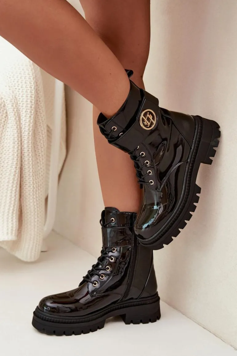 Lakierowane Botki Workery Damskie Ze Złotym Detalem Ocieplane Czarne Fiorena