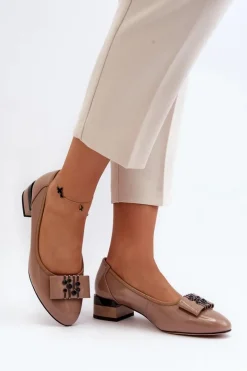 Lakierowane Czółenka Na Klocku Beżowe Ilvanna