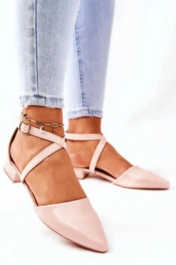 Lakierowane Czółenka Na Niskim Obcasie Beżowe Giovanna