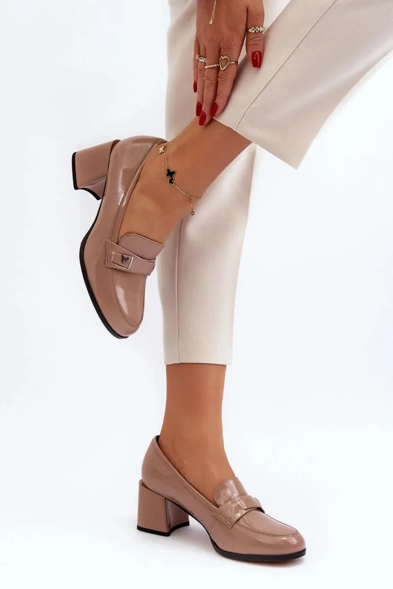 Lakierowane Czółenka Na Obcasie Beżowe Felicijana