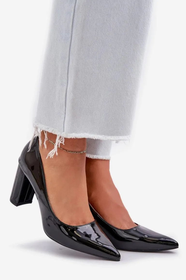 Lakierowane Czółenka Na Słupkowym Obcasie Czarne Kilanne