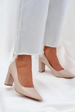 Lakierowane Czółenka Na Słupkowym Obcasie Beżowe Kilanne