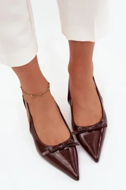 Lakierowane Czółenka Na Szpilce Z Kokardką Czekoladowe Olvena