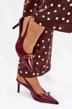 Lakierowane Czółenka Na Szpilce Ze Złotą Klamrą Bordowe Vivae