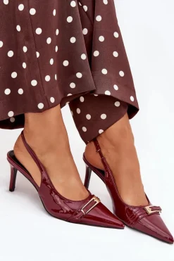 Lakierowane Czółenka Na Szpilce Ze Złotą Klamrą Bordowe Vivae