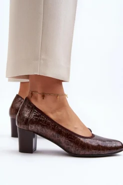 Lakierowane Czółenka Z Tłoczeniem Brązowe Cynania