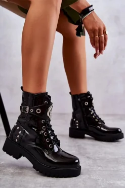 Lakierowane Damskie Botki Z Ćwiekami Czarne Leticia