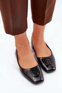 Lakierowane Eleganckie Baleriny Damskie Z Ozdobnym Detalem Vinceza 17377 Czarne