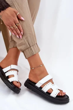 Lakierowane Klapki Damskie Z Naturalnej Skóry Na Platformie Zazoo 40440 Białe