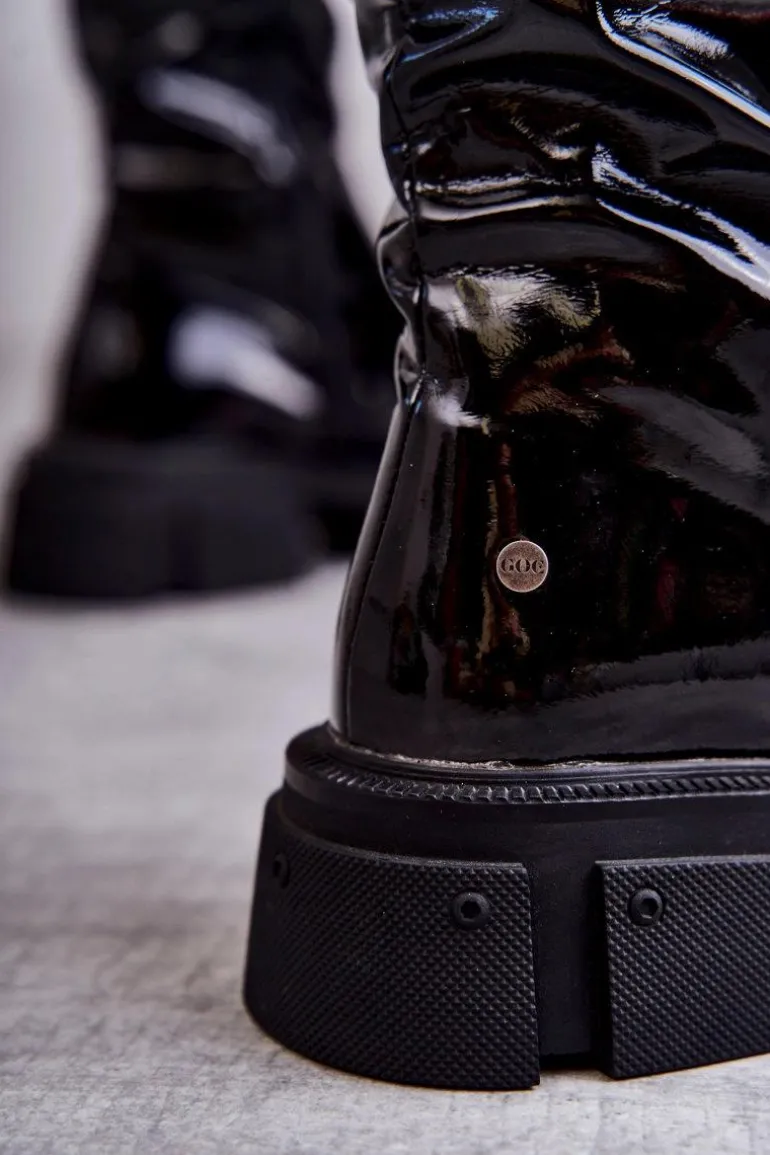 Lakierowane Kozaki Za Kolano Na Płaskim Obcasie GOE KK2N4023 Czarne