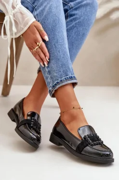 Lakierowane Mokasyny Damskie Z Ozdobą Czarne Vinceza 58389