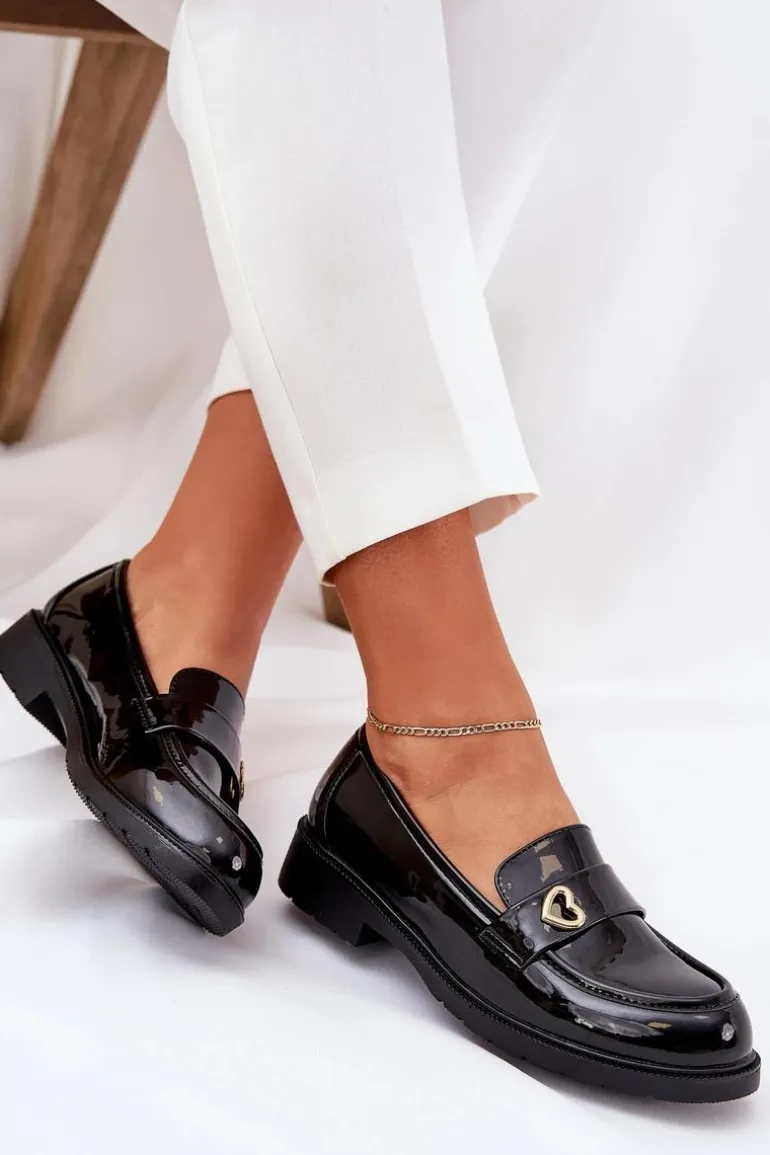 Lakierowane Mokasyny Damskie Z Serduszkiem S.Barski HY51-379 Czarne