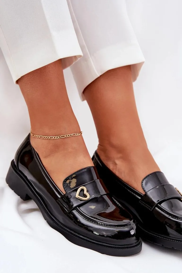 Lakierowane Mokasyny Damskie Z Serduszkiem S.Barski HY51-379 Czarne