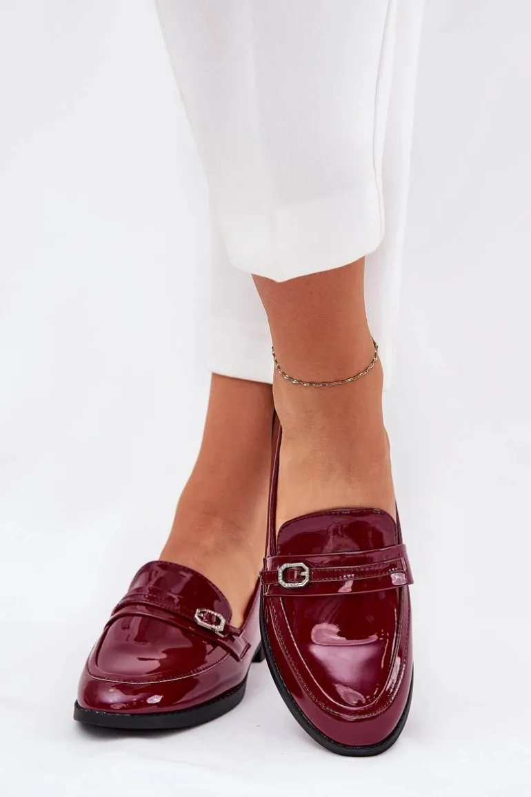 Lakierowane Mokasyny Damskie Z Ozdobną Sprzączką Bordowe Mollan