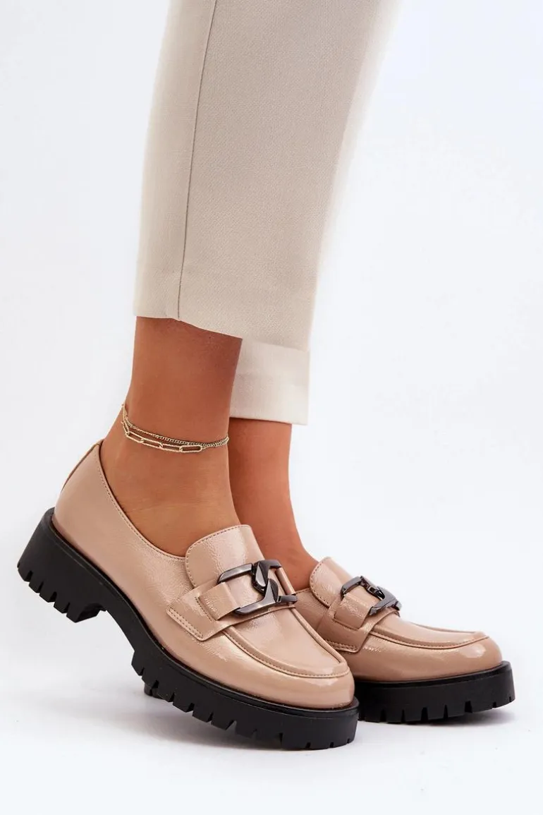 Lakierowane Mokasyny Damskie Beżowe Santtes