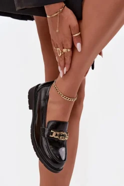 Lakierowane Mokasyny Damskie Ze Złotą Ozdobą S.Barski HY52-539 Czarne