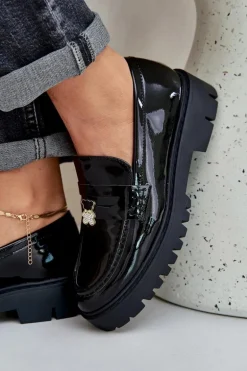 Lakierowane Mokasyny Damskie Z Przypinką Miś Czarne Wulinea