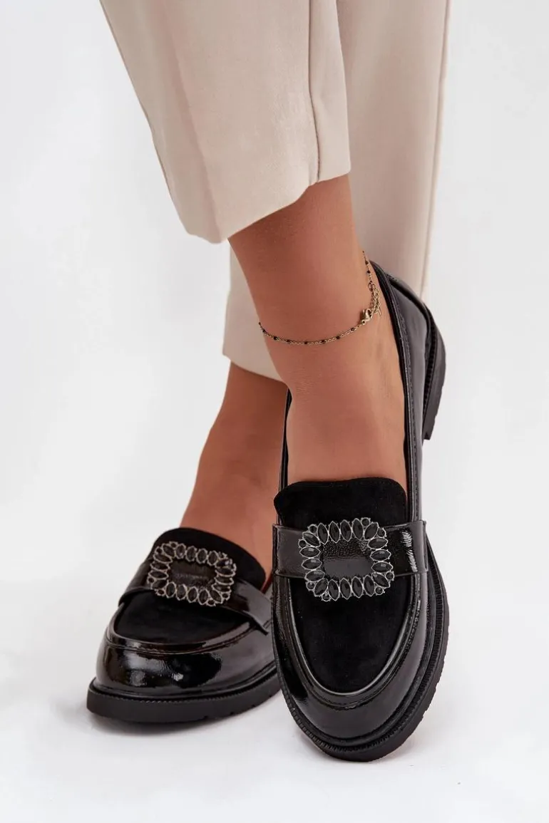 Lakierowane Mokasyny Damskie Z Ozdobną Klamrą S.Barski HY52-546 Czarne