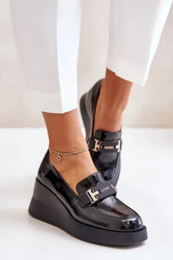 Lakierowane Mokasyny Na Koturnie Vinceza 58337 Czarne