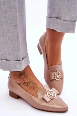 Lakierowane Mokasyny Na Niskim Obcasie Beżowe Asselia