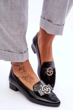 Lakierowane Mokasyny Na Niskim Obcasie Czarne Asselia