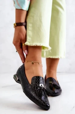 Lakierowane Mokasyny Wzór Krokodyl Z Frędzlami Czarne Pharell