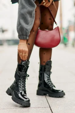 Lakierowane Ocieplane Botki Workery Z Ozdobą Czarne Kelilea