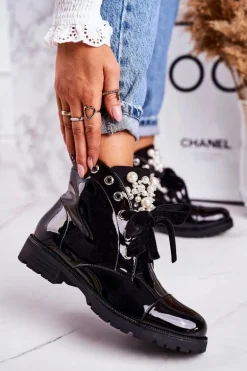 Lakierowane Ocieplane Botki Z Perełkami I Wstążką Czarne Perla