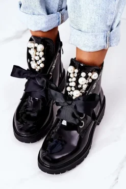 Lakierowane Ocieplane Workery Z Perełkami Czarne Perla