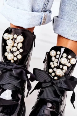 Lakierowane Ocieplane Workery Z Perełkami Czarne Perla