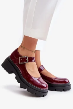 Lakierowane Półbuty Damskie Z Klamrą Bordowe Plikuria