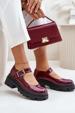 Lakierowane Półbuty Damskie Z Klamrą Bordowe Plikuria