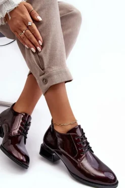 Lakierowane Półbuty Damskie Sznurowane Bordowe Banosa