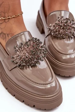 Lakierowane Półbuty Damskie Zdobione Beżowe Annella