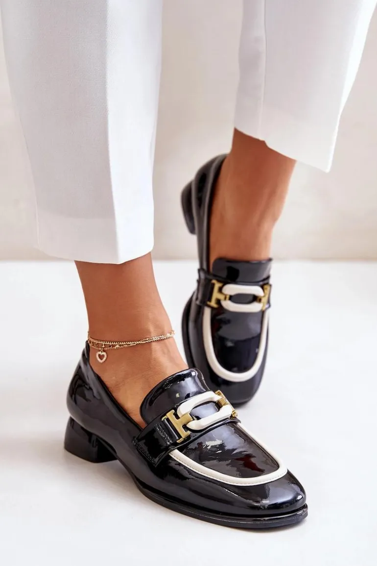 Lakierowane Półbuty Damskie Na Klocku Artiker 55C0104 Czarne