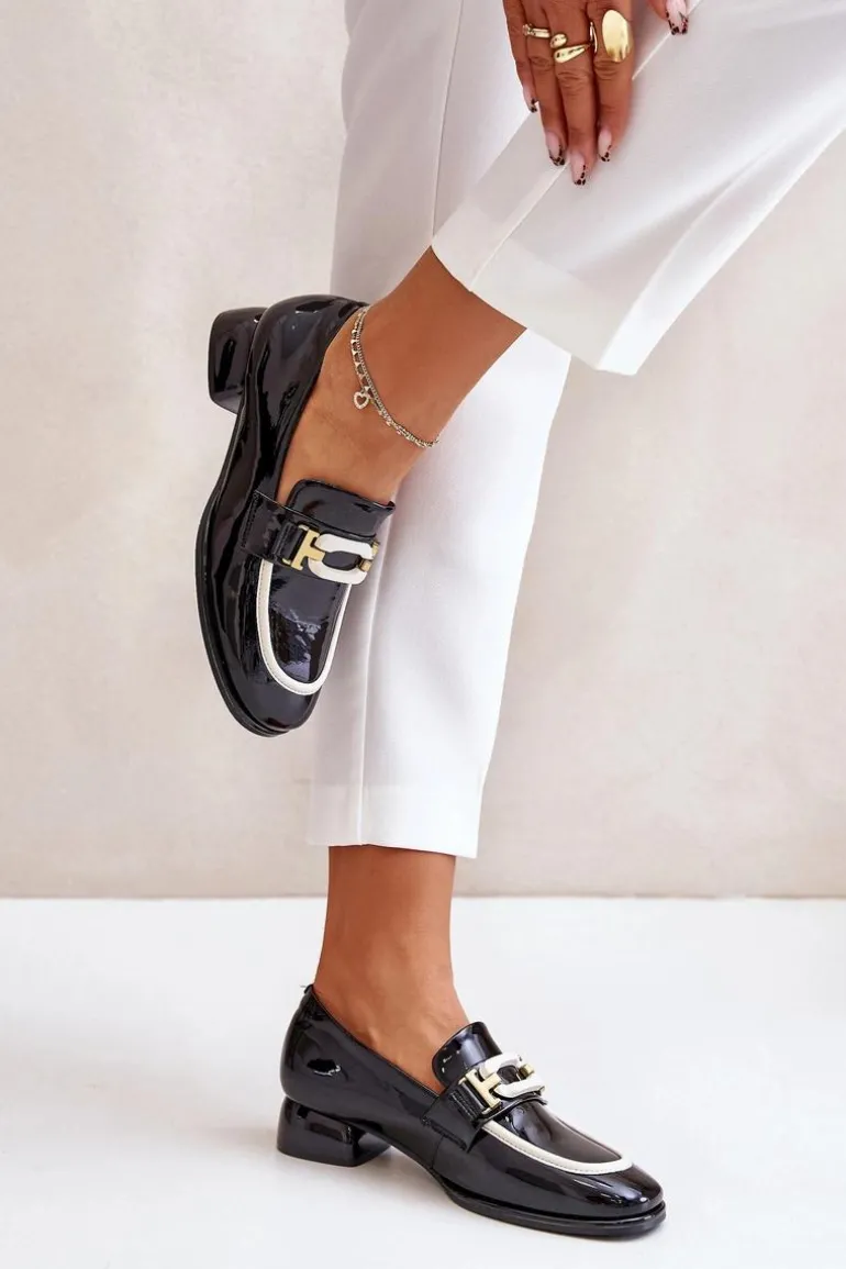 Lakierowane Półbuty Damskie Na Klocku Artiker 55C0104 Czarne