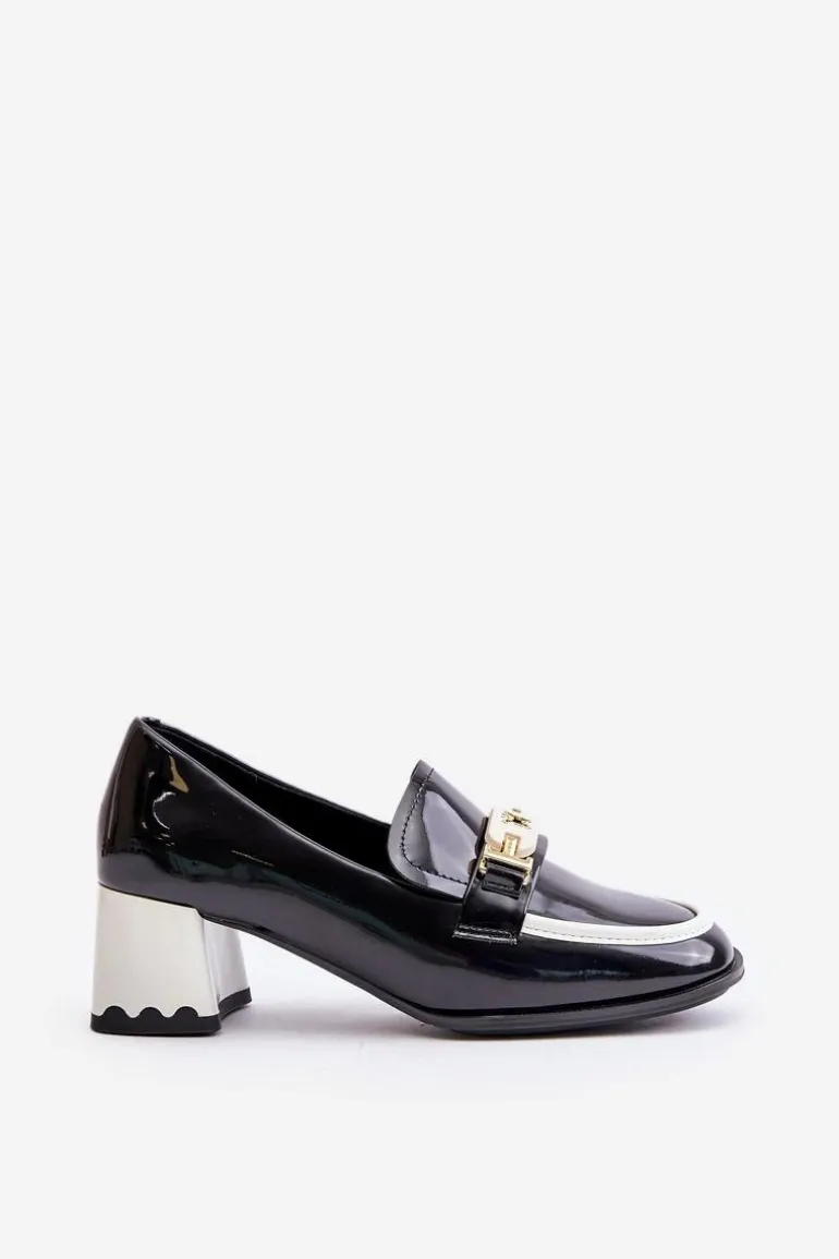 Lakierowane Półbuty Damskie Na Obcasie Z Ozdobą Artiker 55C1002 Czarne