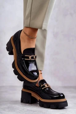 Lakierowane Półbuty Na Obcasie Ze Złotą Ozdobą Czarne Lurdes