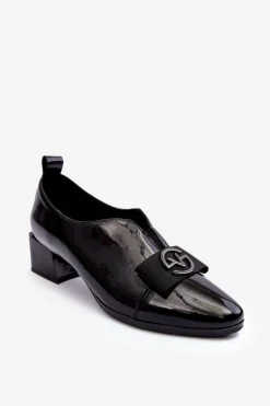 Lakierowane Półbuty Na Obcasie Z Ozdobą Czarne Elosa