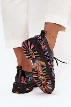 Lakierowane Półbuty Z Naturalnej Skóry Ze Wzorem Artiker 57C0174 Czarne