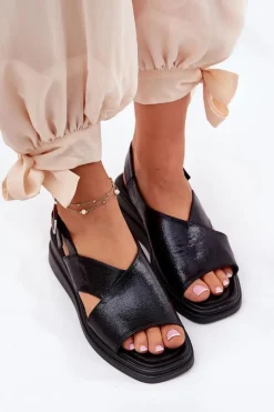 Lakierowane Sandały Damskie Na Koturnie Z Eko Skóry Czarne Quilara